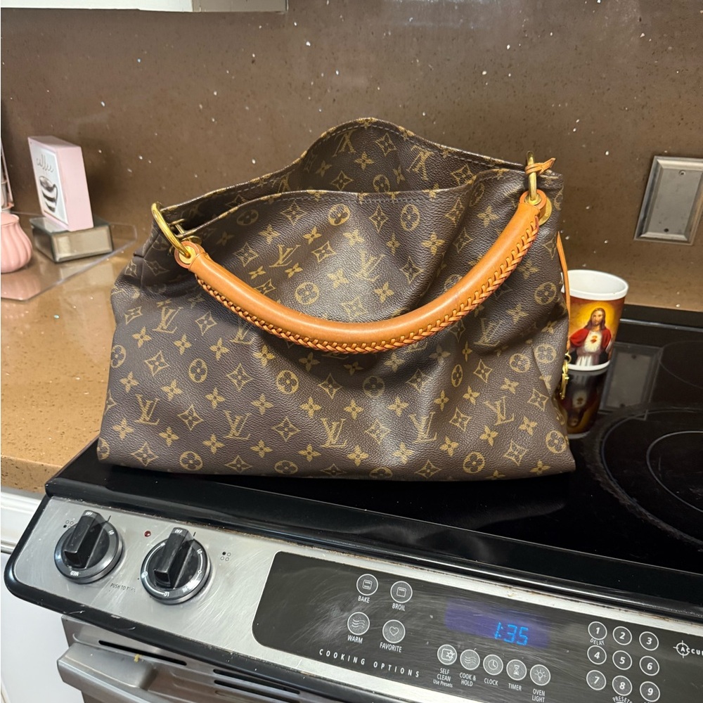 LV Bag